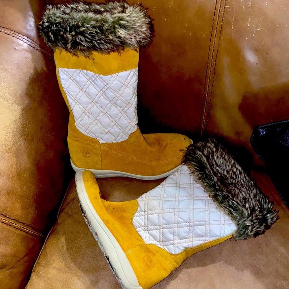 Timberlands Boots Size 6”